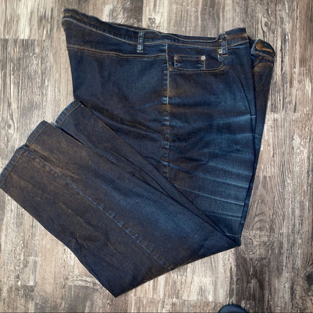 Venezia: unique rusted look blue Jean